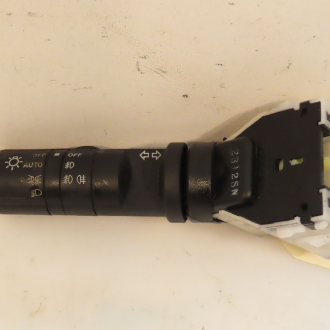 Commande clignotant occasion NISSAN QASHQAI I Phase 2 03-2010->04-2014 1.5 DCI 110ch 25540JD03A 1