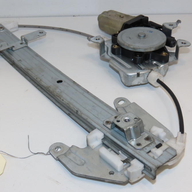 Mecanisme+moteur leve-glace arg occasion NISSAN X-TRAIL I Phase 2 01-2004->11-2007 2.2 DCI 1