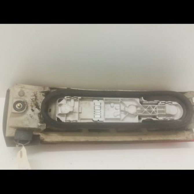 Feu arrière gauche occasion RENAULT R5 phase 2 07-1979->06-1986 1.0i 45ch 7701030761 2