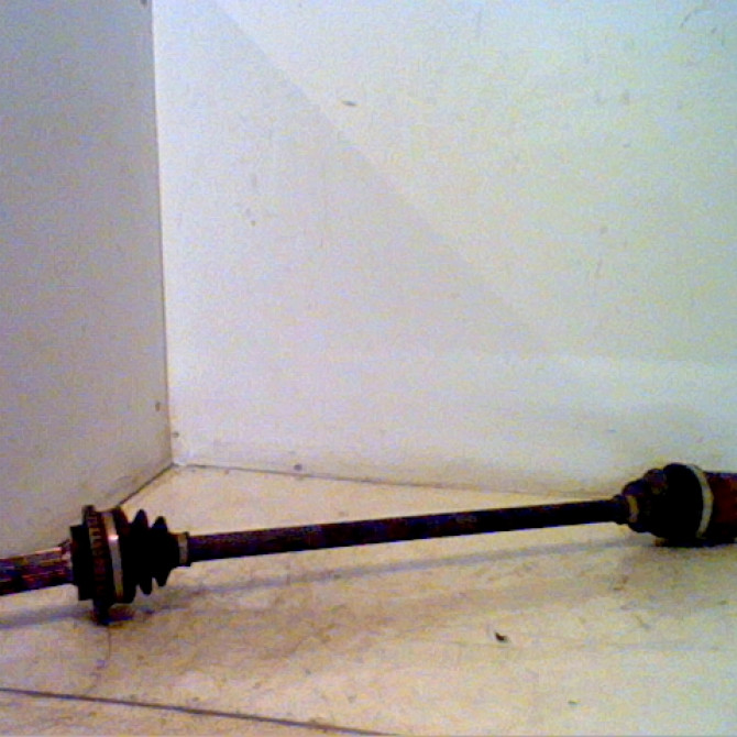 Transmission arrière droite occasion NISSAN X-TRAIL I Phase 2 01-2004->11-2007 396008H510 1