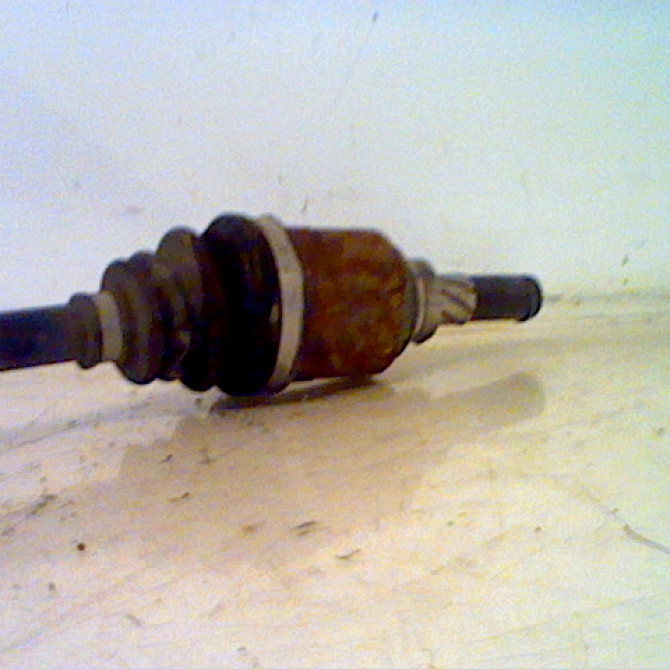 Transmission arrière droite occasion NISSAN X-TRAIL I Phase 2 01-2004->11-2007 396008H510 3