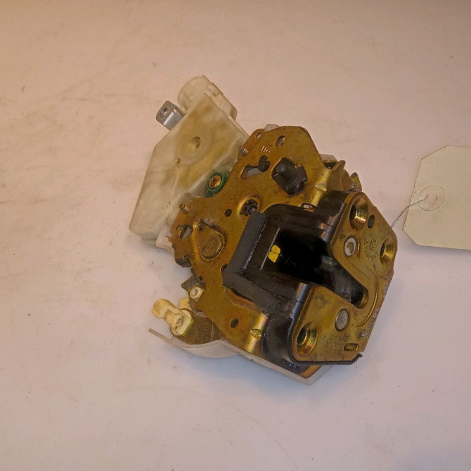 Serrure porte arg occasion NISSAN X-TRAIL I Phase 2 01-2004->11-2007 2.2 DCI 82503AA21A 2