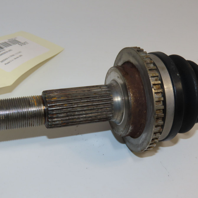 Transmission arrière droite occasion NISSAN X-TRAIL I Phase 2 01-2004->11-2007 2.2 DCI 2