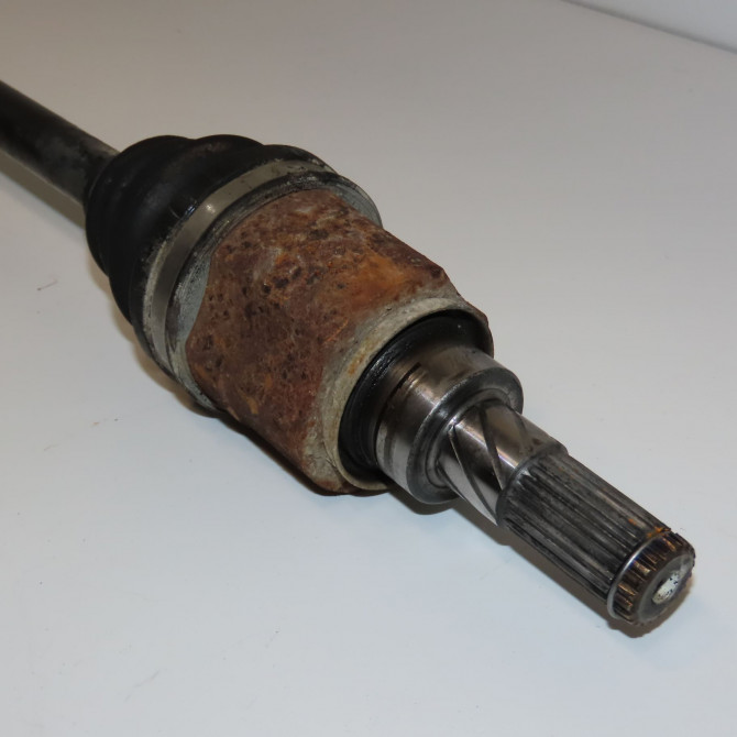 Transmission arrière droite occasion NISSAN X-TRAIL I Phase 2 01-2004->11-2007 2.2 DCI 4