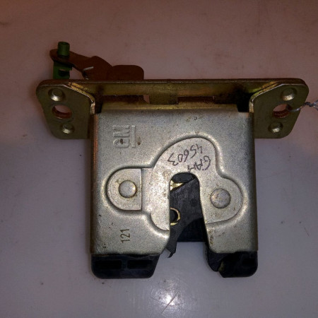 Serrure hayon occasion OPEL CORSA II Phase 2 04-1997->10-2000 1.2i 24424162