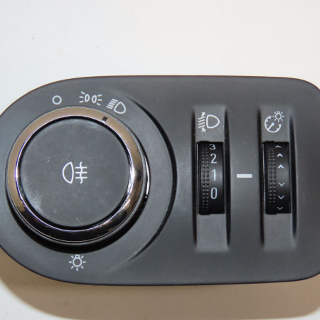 Interrupteur commande de phares occasion  13470445