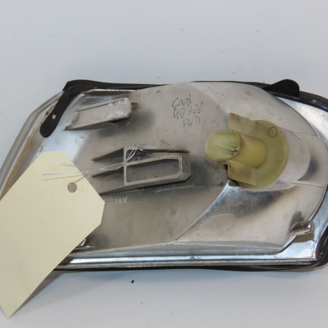 Clignotant droit occasion OPEL VECTRA I 90543321 2