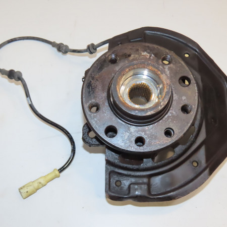 Moyeu avg occasion OPEL VECTRA II Phase 2 02-1999->06-2002 2.0 DTI 16v 100ch 90496444