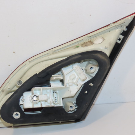 Feu arrière interieur gauche occasion OPEL ASTRA IV Phase 1 01-2010->06-2012 1.7 CDTI 125ch 13306455