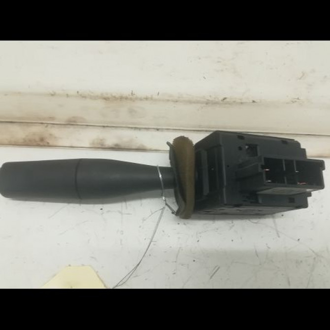 Commande essuie glace occasion PEUGEOT 206 Phase 1 09-1998->03-2009 1.9 D 2