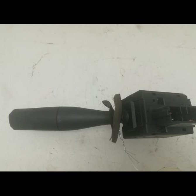 Commande essuie glace occasion PEUGEOT 206 Phase 1 09-1998->03-2009 1.9 D 2