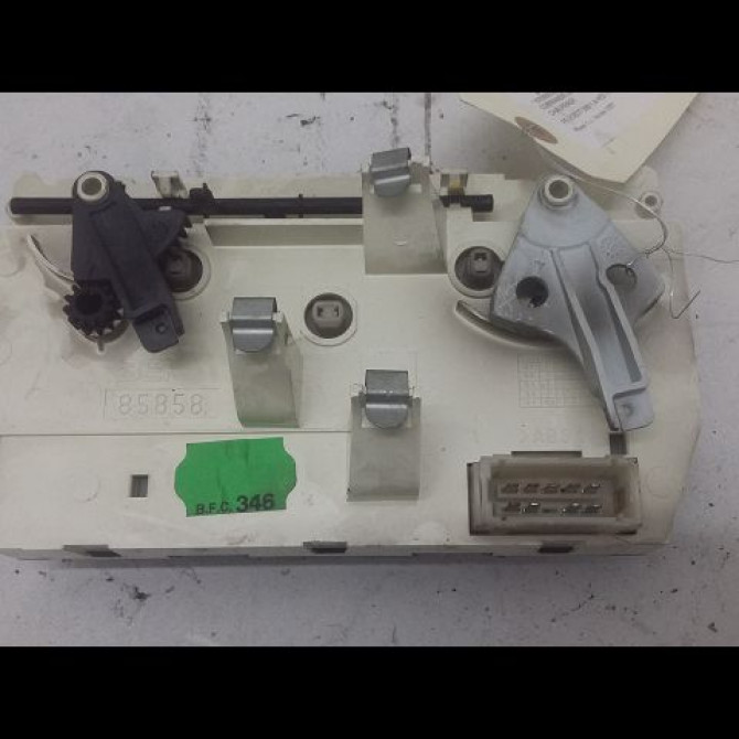 Commande de chauffage occasion PEUGEOT 206 Phase 1 09-1998->03-2009 1.4 HDI 70ch 2