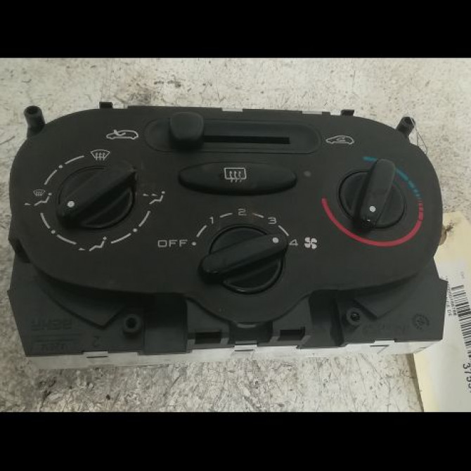 Commande de chauffage occasion PEUGEOT 206 Phase 1 09-1998->03-2009 1.9 D 1