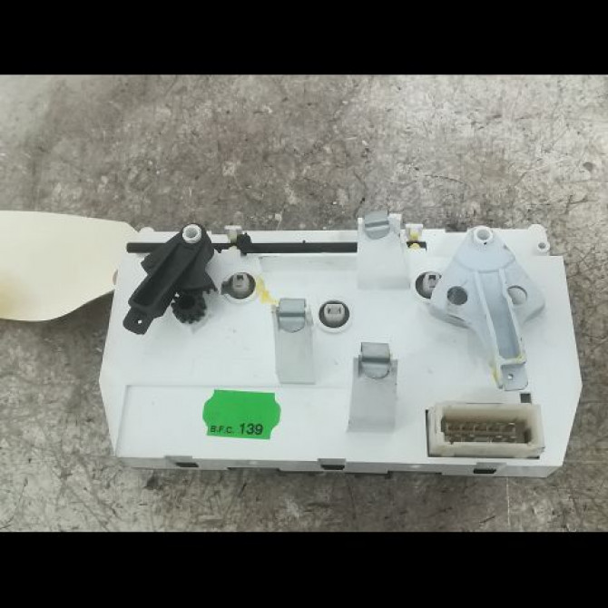 Commande de chauffage occasion PEUGEOT 206 Phase 1 09-1998->03-2009 1.4i 2