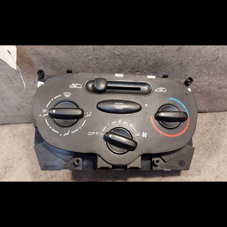 Commande de chauffage occasion PEUGEOT 206 Phase 1 09-1998->03-2009 1.1i