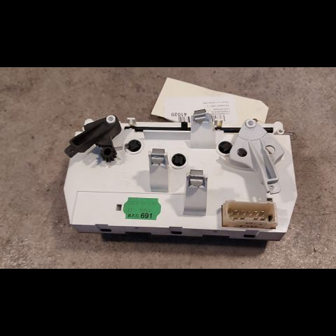 Commande de chauffage occasion PEUGEOT 206 Phase 1 09-1998->03-2009 1.1i 2