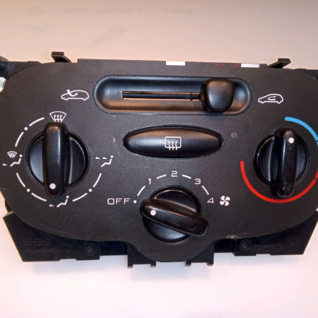 Commande de chauffage occasion PEUGEOT 206 Phase 1 09-1998->03-2009 1.4i
