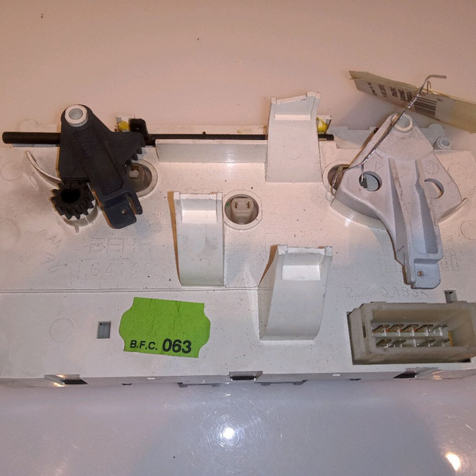 Commande de chauffage occasion PEUGEOT 206 Phase 1 09-1998->03-2009 1.4i 2