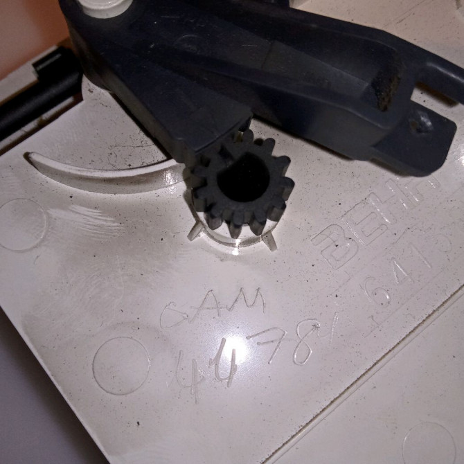 Commande de chauffage occasion PEUGEOT 206 Phase 1 09-1998->03-2009 1.4i 3