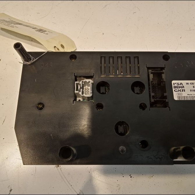 Commande de chauffage occasion PEUGEOT 206 Phase 1 09-1998->03-2009 1.6i 16v 2