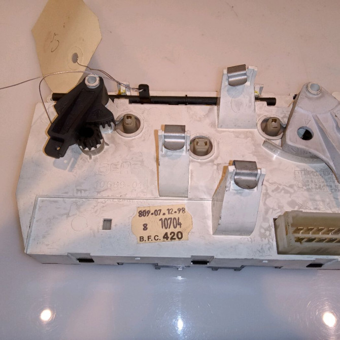 Commande de chauffage occasion PEUGEOT 206 Phase 1 09-1998->03-2009 1.4i 2