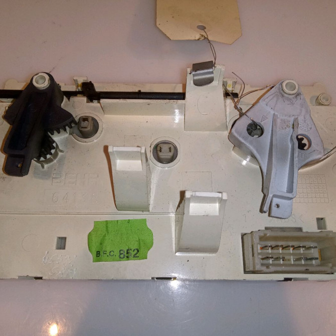 Commande de chauffage occasion PEUGEOT 206 Phase 1 09-1998->03-2009 1.1i 2