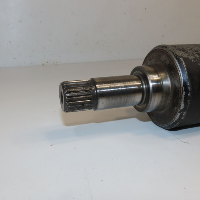 Transmission avant gauche occasion PEUGEOT 205 205 Phase 2 1987-07-01->1998-12-31 1.4i 75ch 3272R3 3