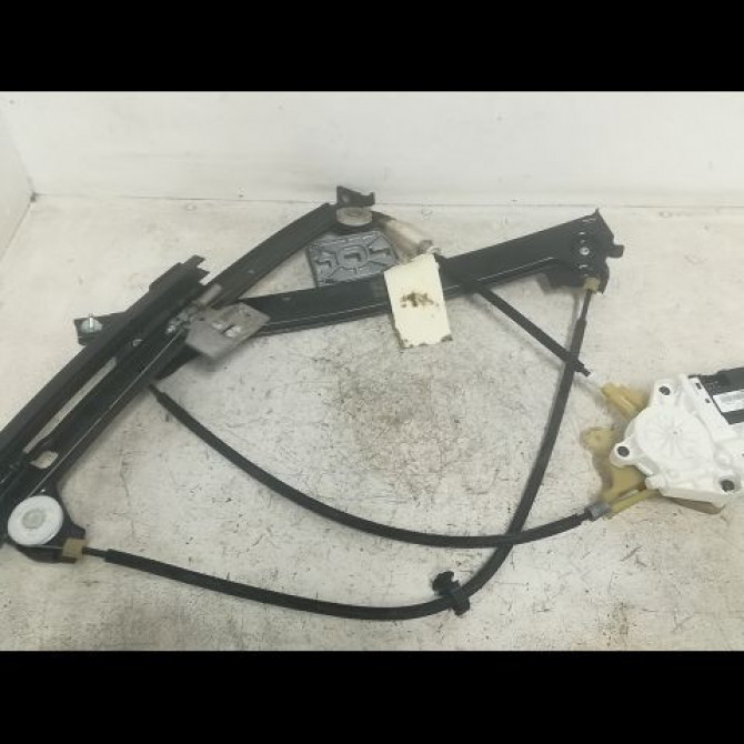 Mecanisme + moteur lève-glace avant droit occasion RENAULT LAGUNA III Phase 1 10-2007->10-2010 2.0 DCI 150ch 807000003R 2