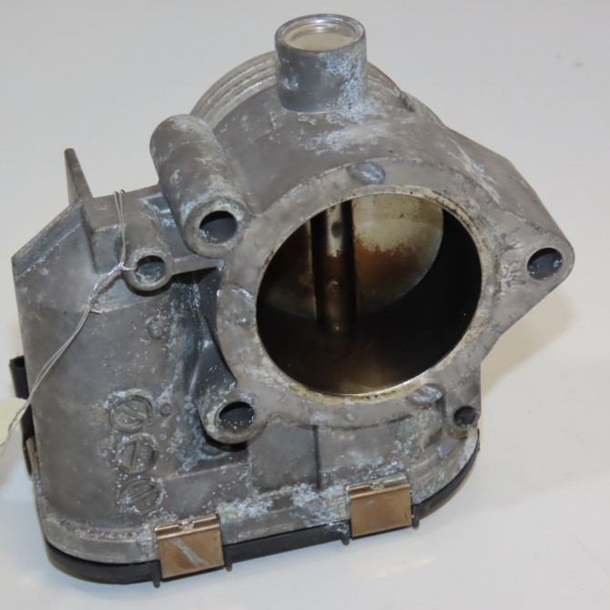 Boitier papillon occasion PEUGEOT 307 Phase 1 04-2001->06-2005 1.6i 16v 163637 2