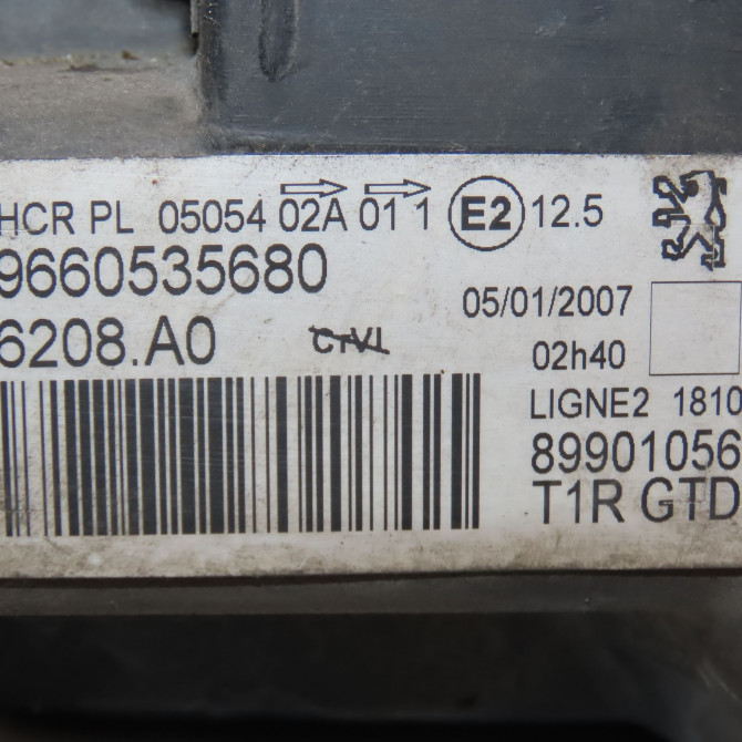 Phare gauche occasion PEUGEOT 206 CC Phase 1 10-2000->03-2007 1.6 HDi 16v FAP Sport 6208A0 4