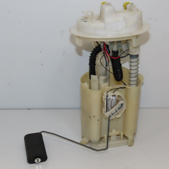 Jauge a carburant occasion PEUGEOT 206 CC Phase 1 10-2000->03-2007 1.6i 109ch 2