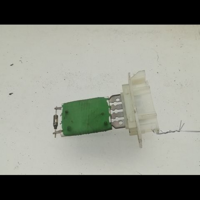 Resistance de chauffage occasion PEUGEOT 207 Phase 1 04-2006->06-2013 1.4 HDI 6441V8 2