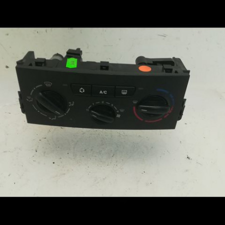 Commande de chauffage occasion PEUGEOT 207 Phase 1 04-2006->06-2013 1.4 HDI 70ch 6451TL