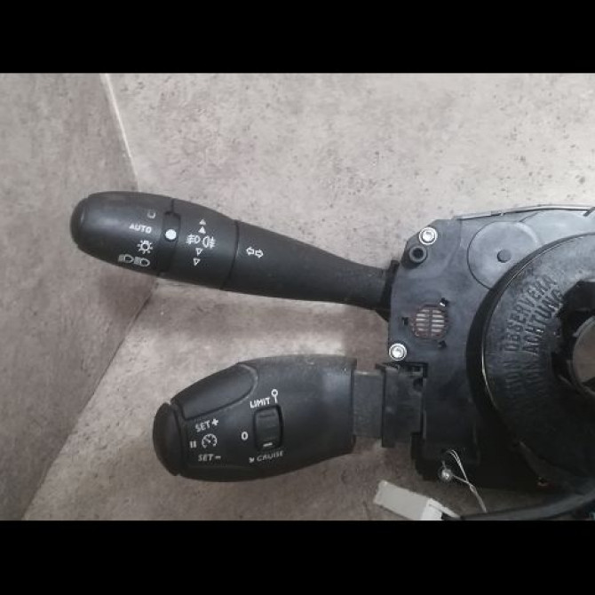 Bloc commodos occasion PEUGEOT 207 Phase 1 04-2006->06-2013 1.6 HDI 8v 92ch 6242YL 3