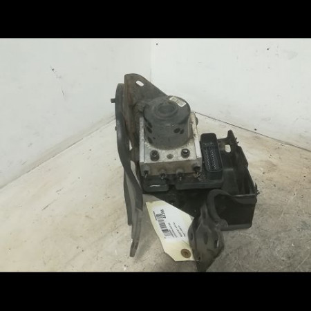 Unité hydraulique ABS occasion PEUGEOT 207 Phase 1 04-2006->06-2013 1.4 HDI 70ch 4541HQ