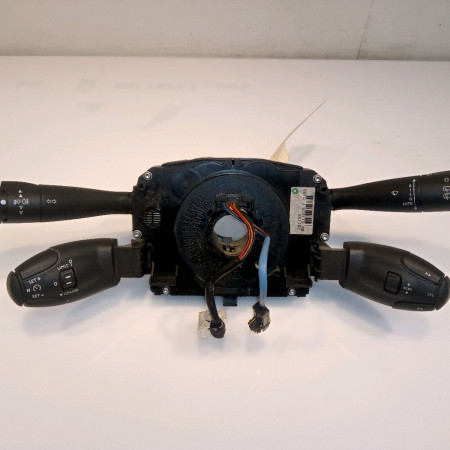 Bloc commodos occasion PEUGEOT 207 Phase 1 04-2006->06-2013 1.4 VTI 16v 95ch 6242YL