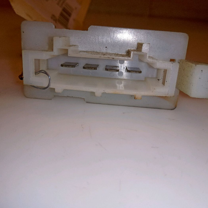 Resistance de chauffage occasion PEUGEOT 207 Phase 1 04-2006->06-2013 1.6 HDI 8v 92ch 2