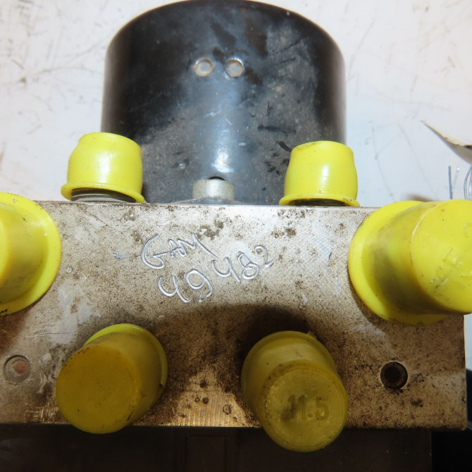 Unité hydraulique ABS occasion PEUGEOT 207 Phase 1 04-2006->06-2013 1.4 VTI 16v 95ch 4541CY 7