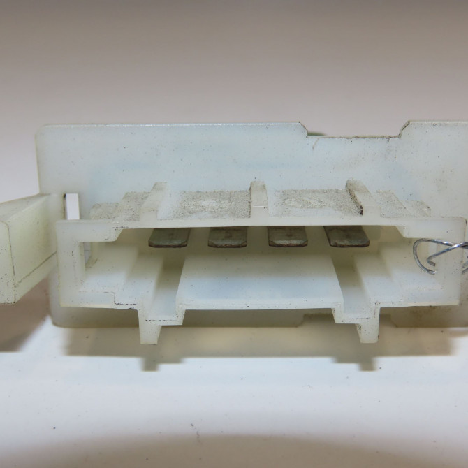 Resistance de chauffage occasion PEUGEOT 207 Phase 1 04-2006->06-2013 1.4 HDI 70ch 2