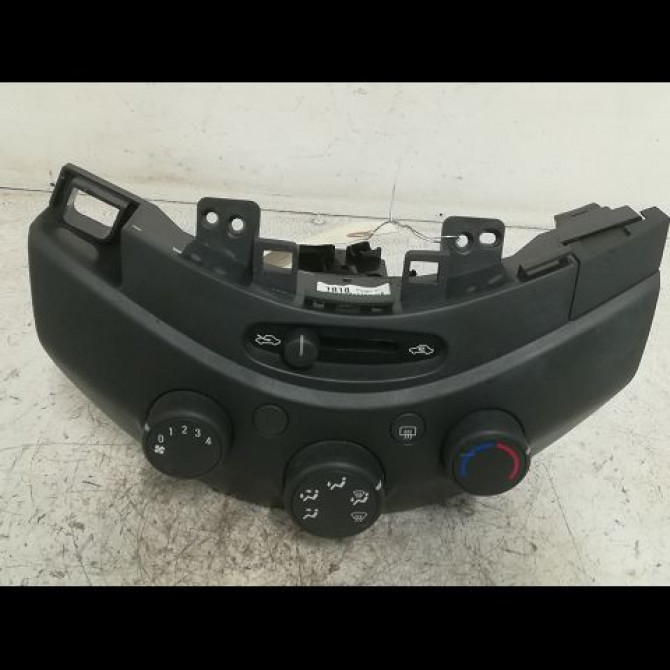 Commande de chauffage occasion CHEVROLET SPARK Phase 1 01-2010->09-2012 1.0i 16v 68ch 95979299 1