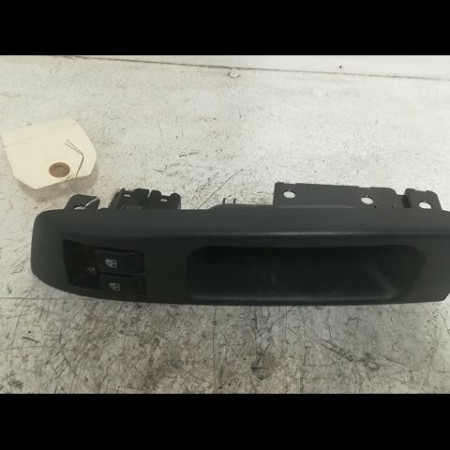 Commande lève-glace porte avant gauche occasion CHEVROLET SPARK Phase 1 01-2010->09-2012 1.0i 16v 68ch 96942498