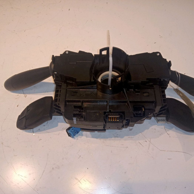 Bloc commodos occasion PEUGEOT 3008 I Phase 1 04-2009->12-2013 1.6 HDI 110ch 2