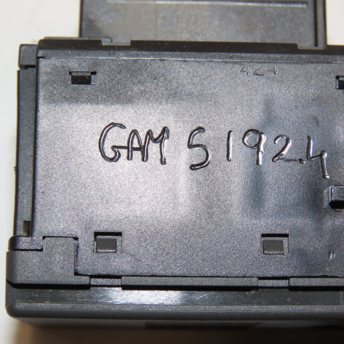 Commande essuie glace occasion PEUGEOT 306 Phase 1 09-1994->03-1997 1.9 TD 623984 4