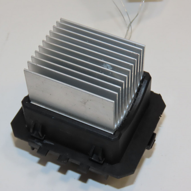 Resistance de chauffage occasion PEUGEOT 208 Phase 2 04-2015->... 1.2i 81ch 1