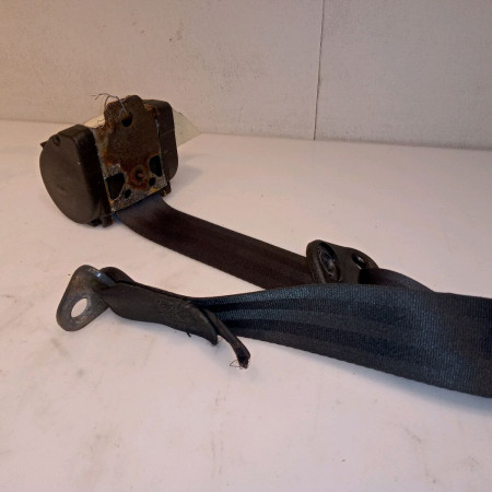 Ceinture arrière gauche occasion PEUGEOT 306 Phase 2 04-1997->03-2002 1.9 TD