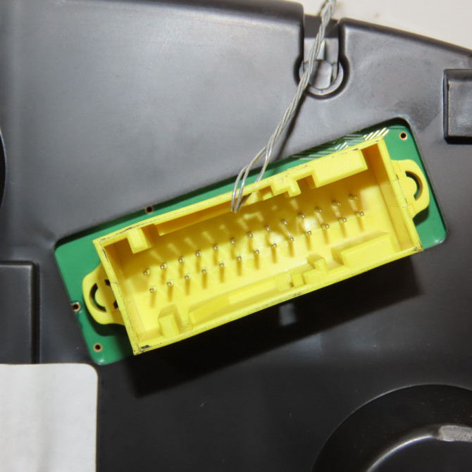 Compteur occasion PEUGEOT 308 I Phase 1 09-2007->03-2011 1.6 HDI 16v 90ch 9806132480 3