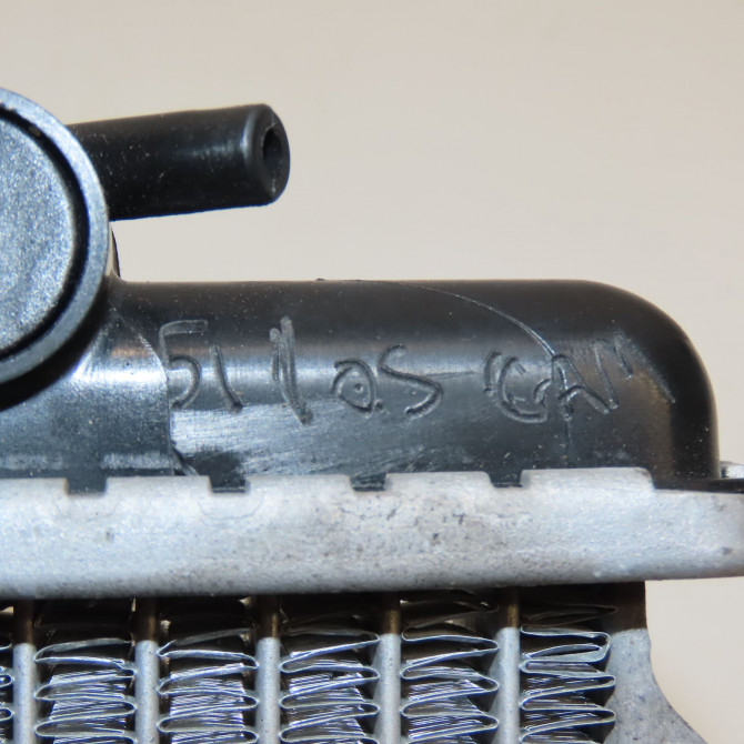 Radiateur occasion PEUGEOT 307 Phase 1 04-2001->06-2005 1.6i 16v 1330Y6 3