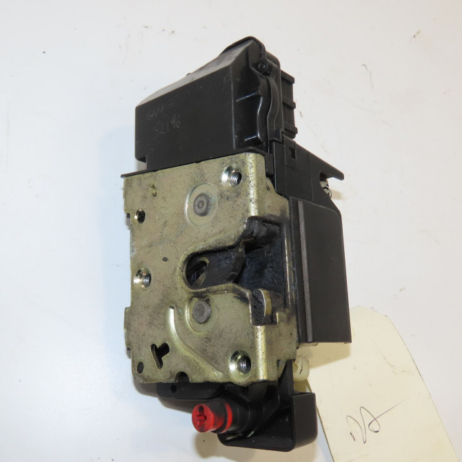 Serrure porte arg occasion PEUGEOT 306 Phase 1 09-1994->03-1997 1.9 D 913737 1