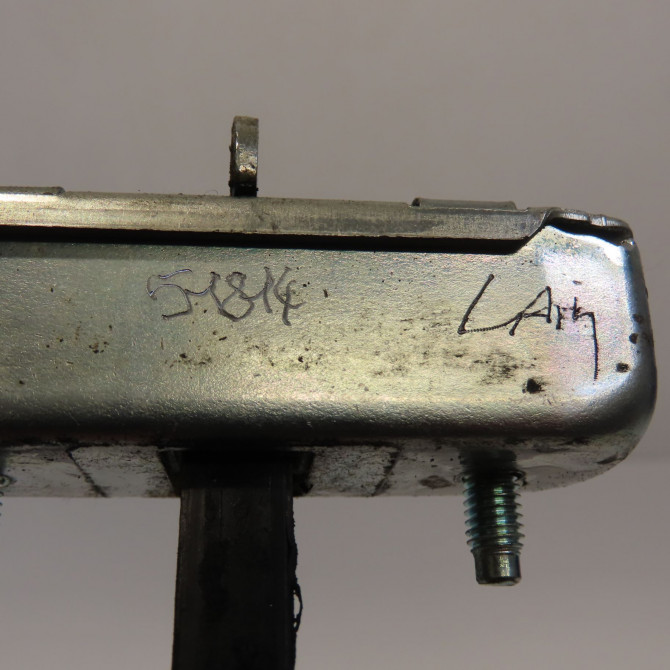 Tirant porte avg occasion TOYOTA COROLLA VERSO II Phase 1 05-2004->06-2007 136 D-4D 6862064010 4