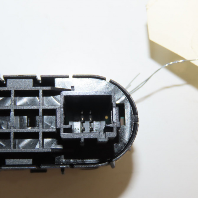 Commande lève-glace porte avant gauche occasion 3